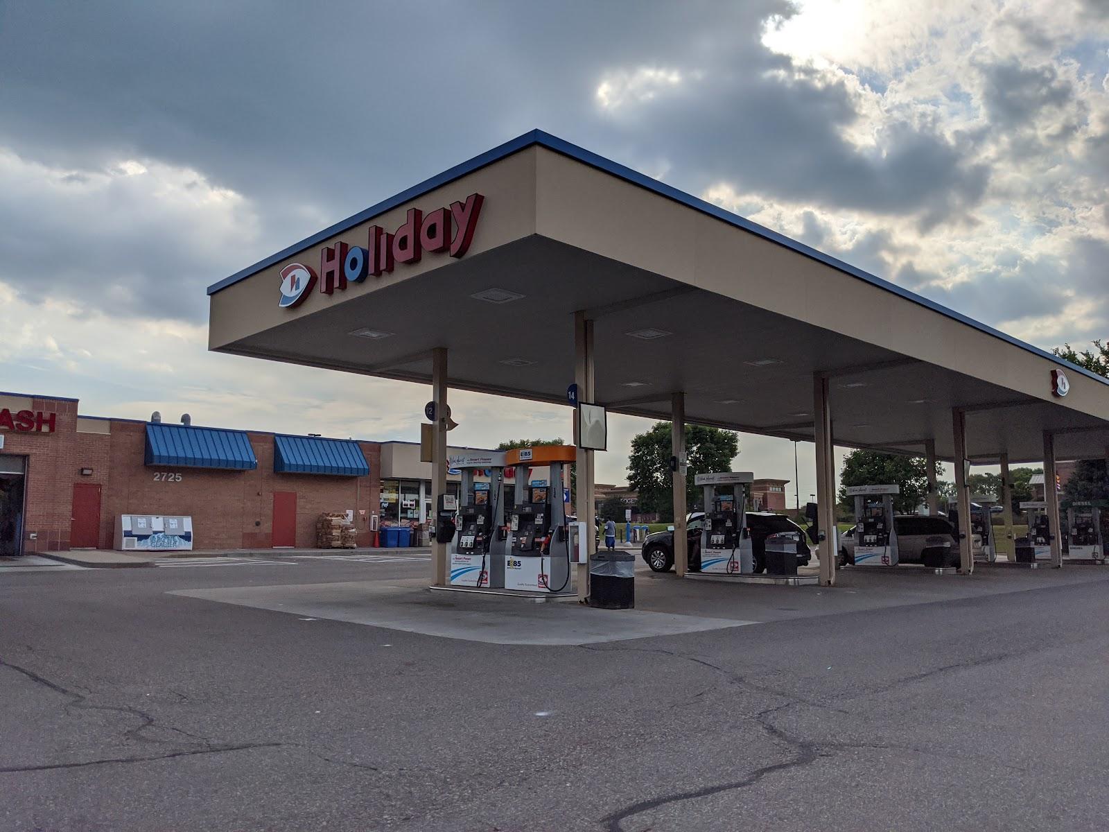 Holiday Stationstores