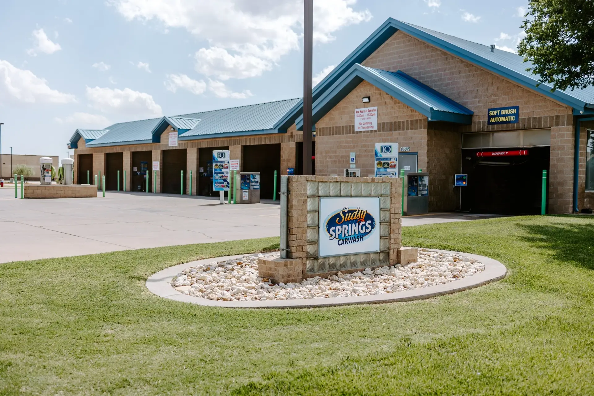 Sudsy Springs Car Wash