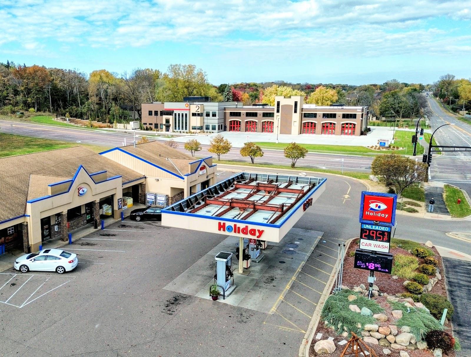 Holiday Stationstores