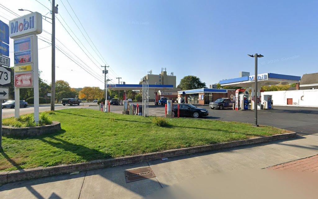 Mobil Touchless Car Wash