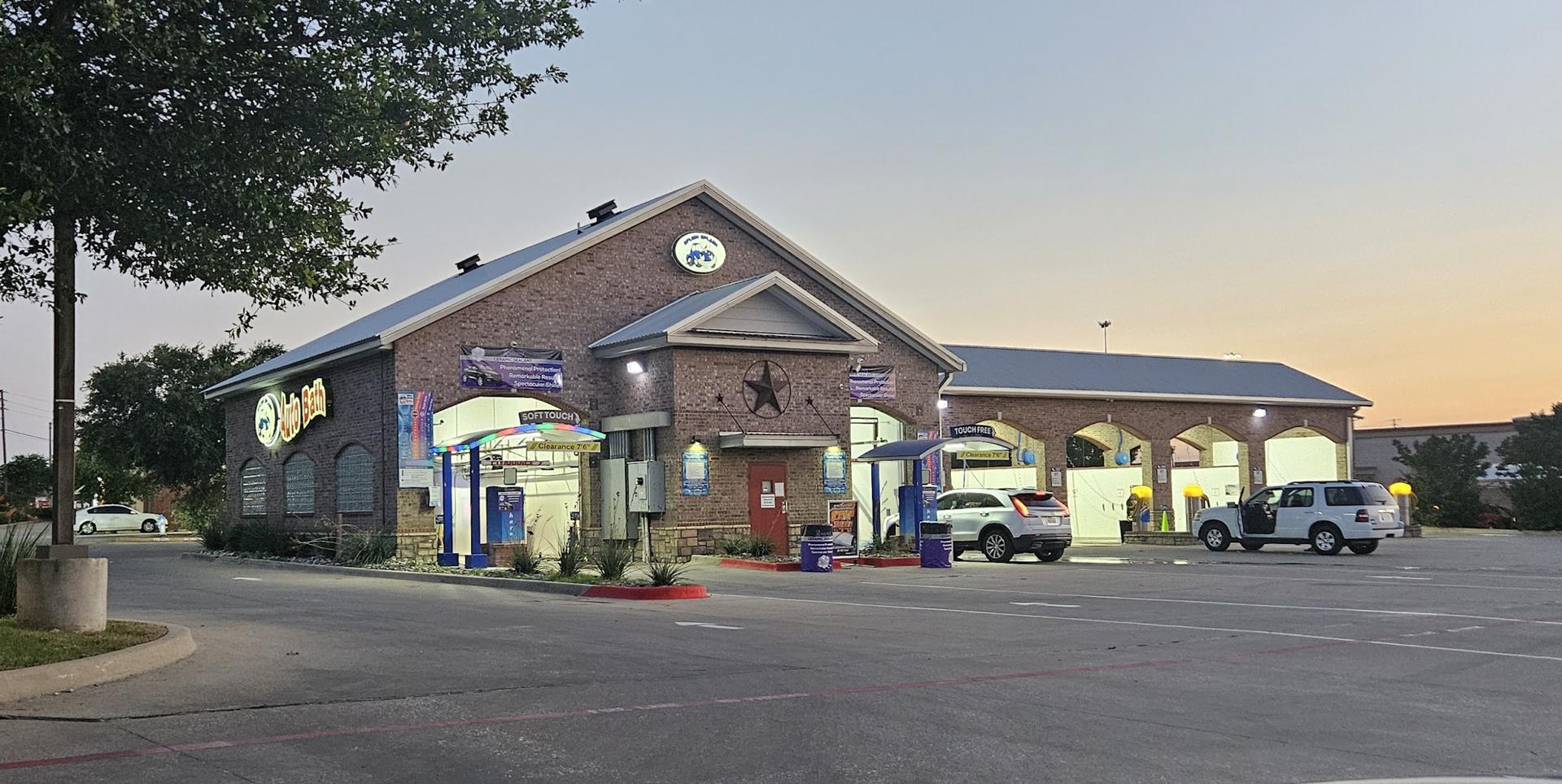 Splish Splash Auto Bath--Car Wash