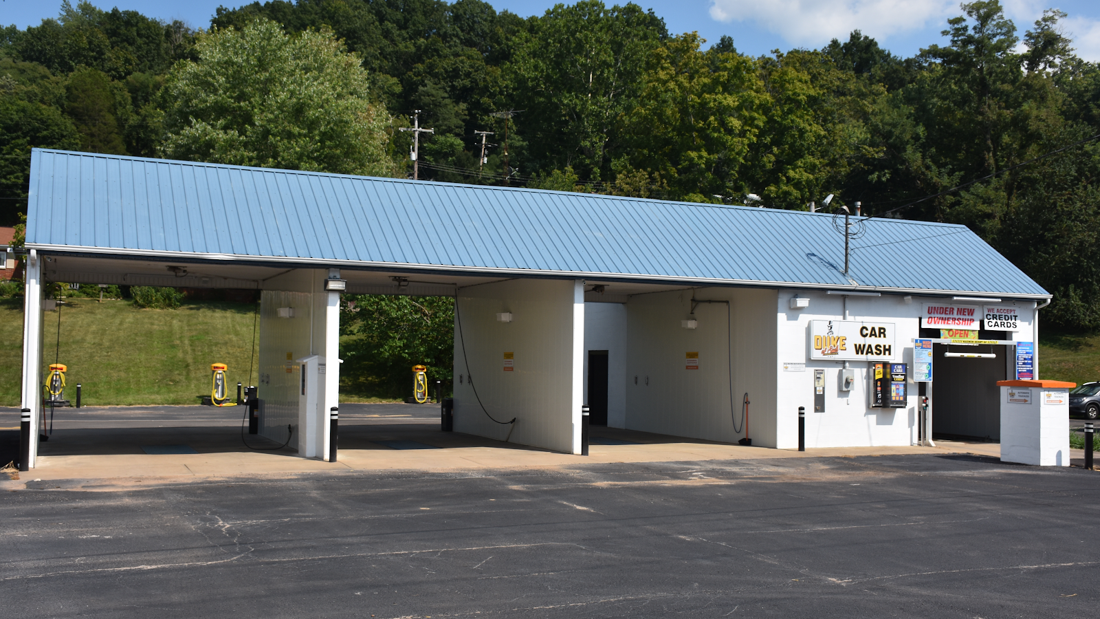 Duke Of Suds Car Wash