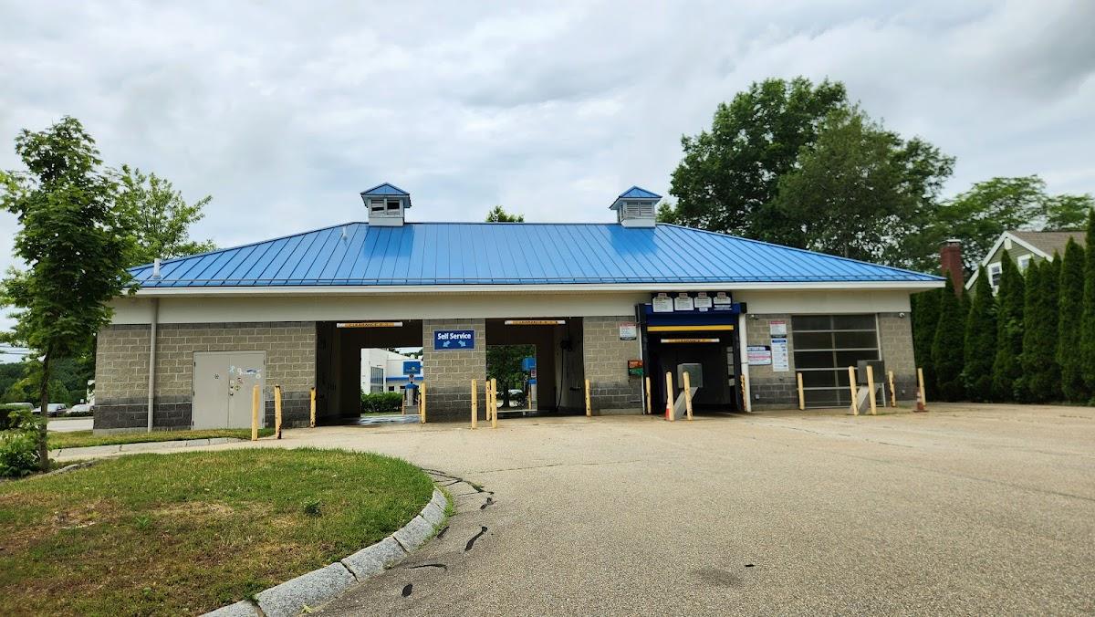 Quick 'N Clean Touch Free Car Wash