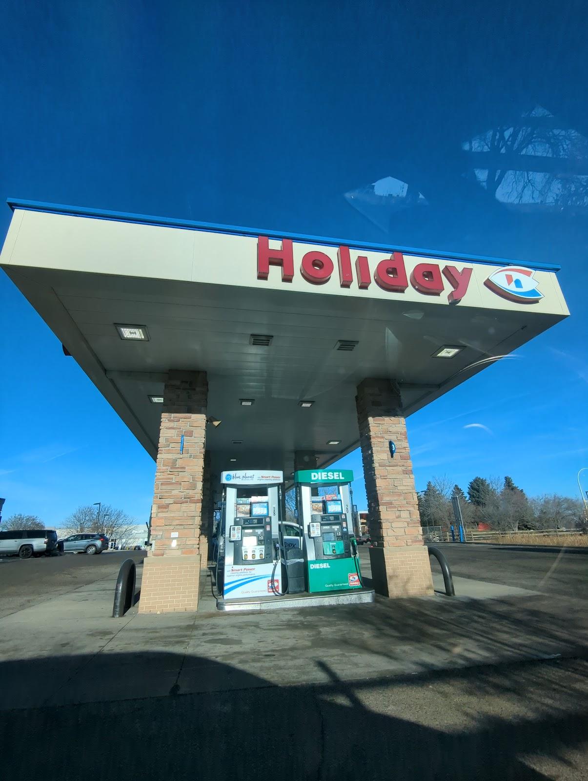 Holiday Stationstores