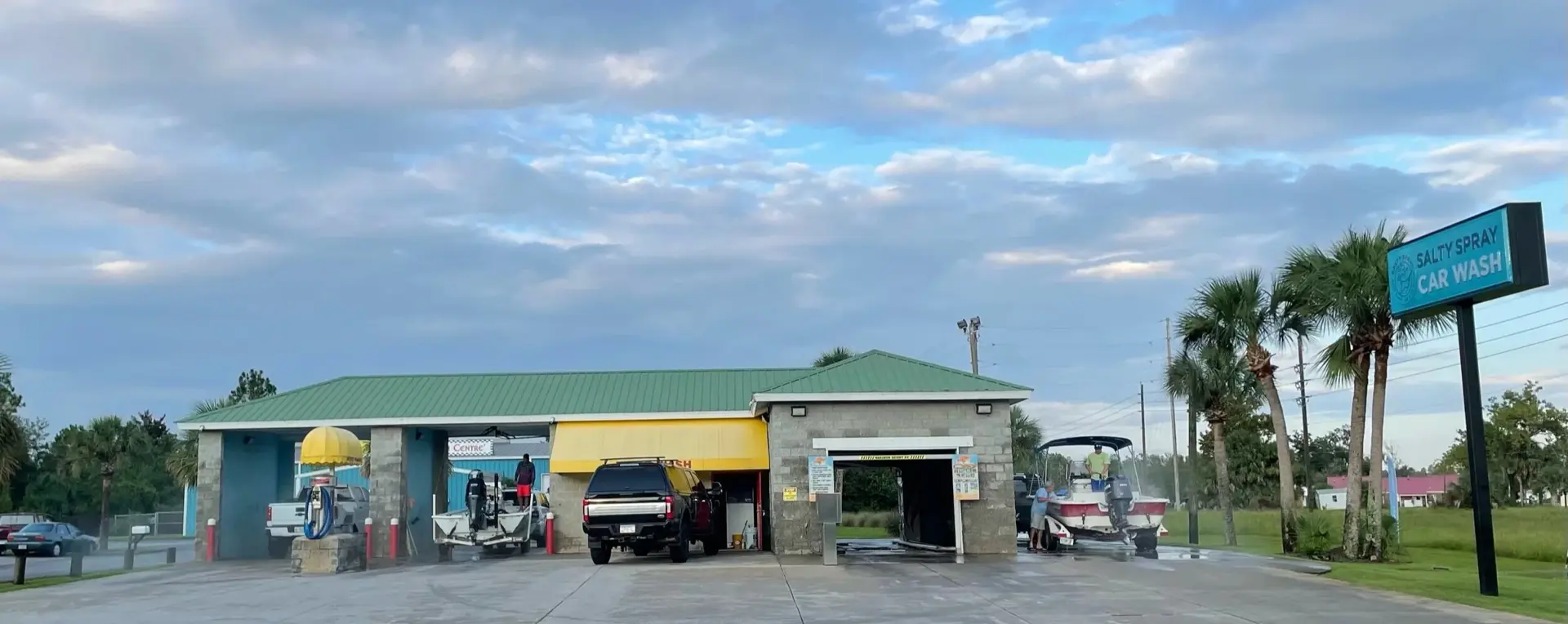 Salty Spray Car Wash