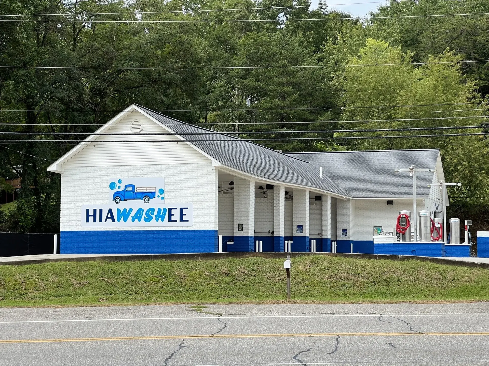 HiaWASHee Car Wash