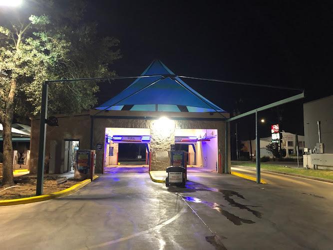 Thousand Oaks Car Wash